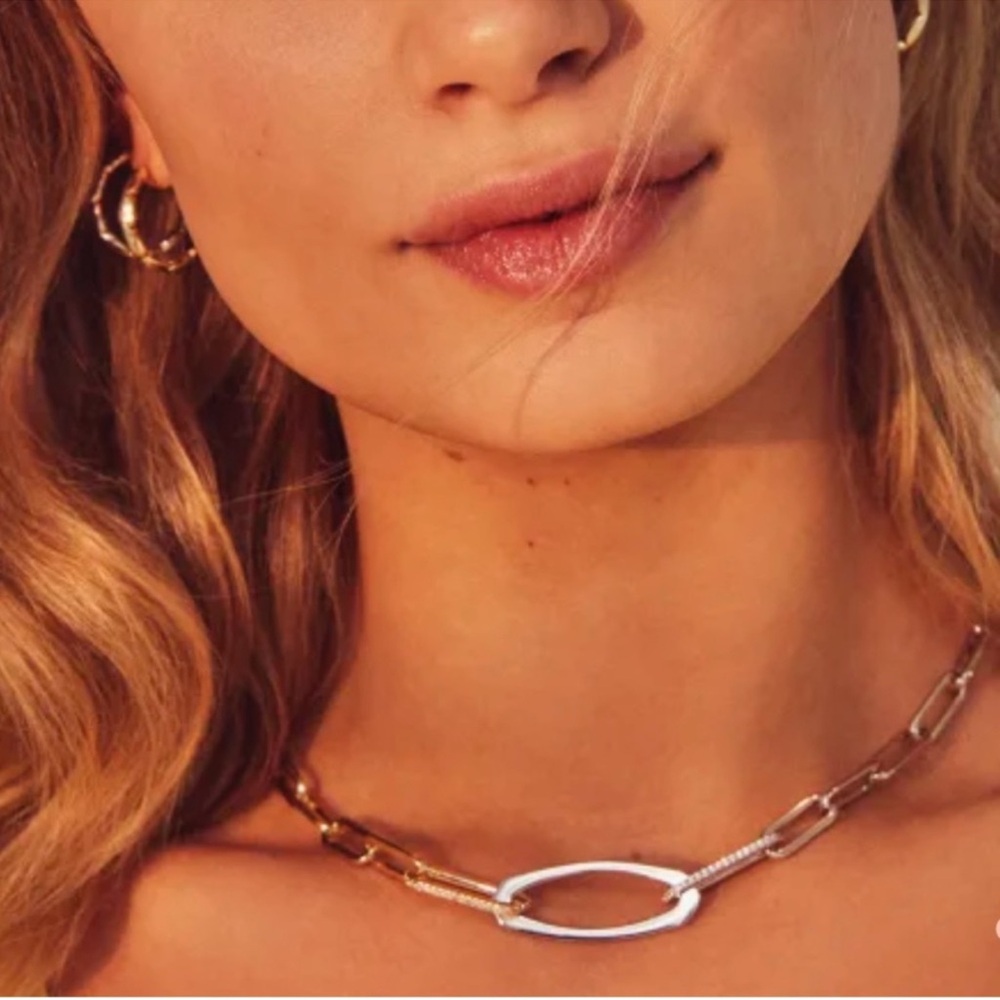 Kendra Scott Two-Tone Gold and Silver Link Necklace - Women Jewelry - Picture 2 of 7